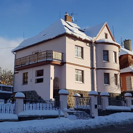 Vila Nejdek - Erzgebirge Aparthotel Luaran gambar