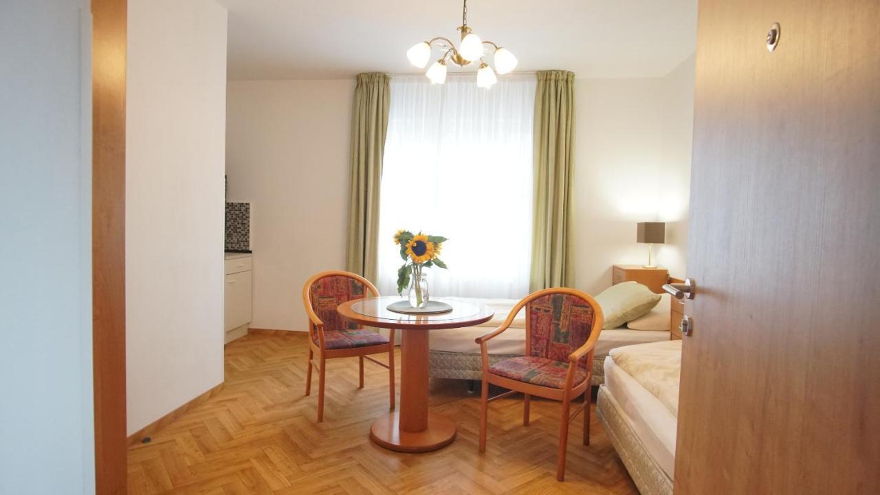 Vila Nejdek - Erzgebirge Aparthotel Luaran gambar