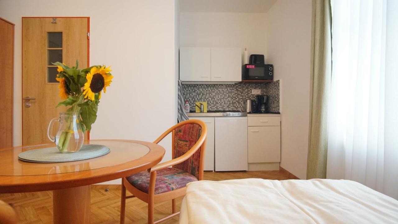 Vila Nejdek - Erzgebirge Aparthotel Luaran gambar